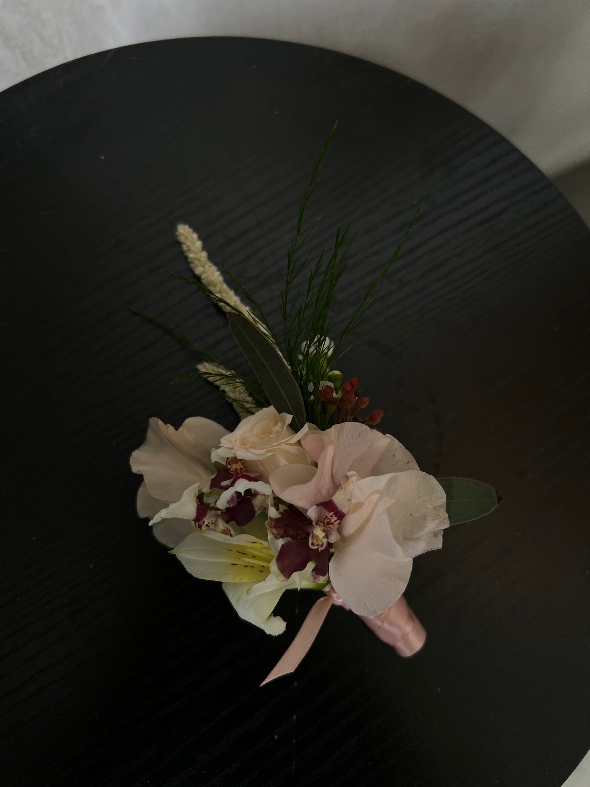 Boutonnière and Wrist Corsage Flower Class