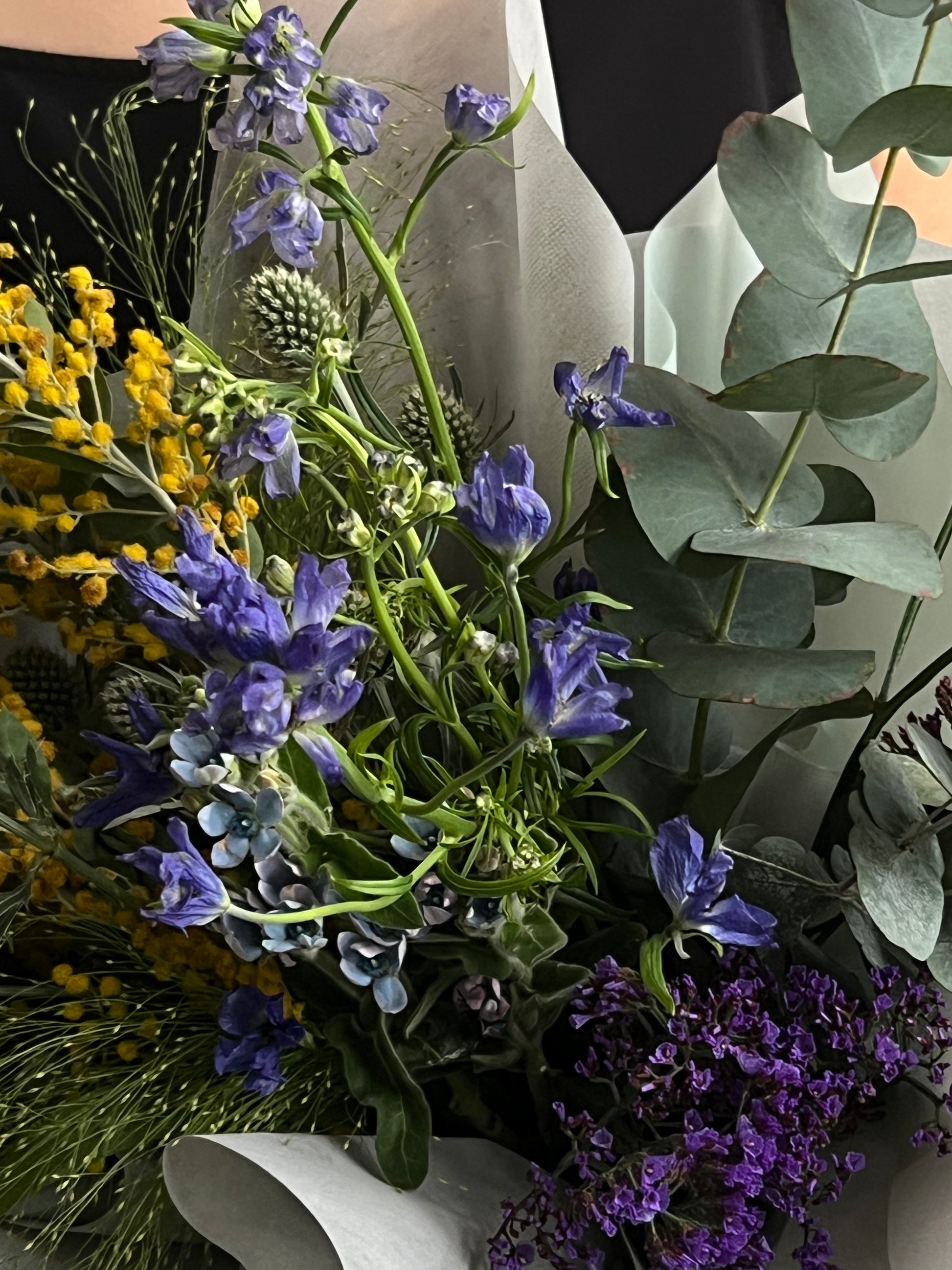 valentine's day 2025 rustic yellow and blue flower bouquet delivery in singapore