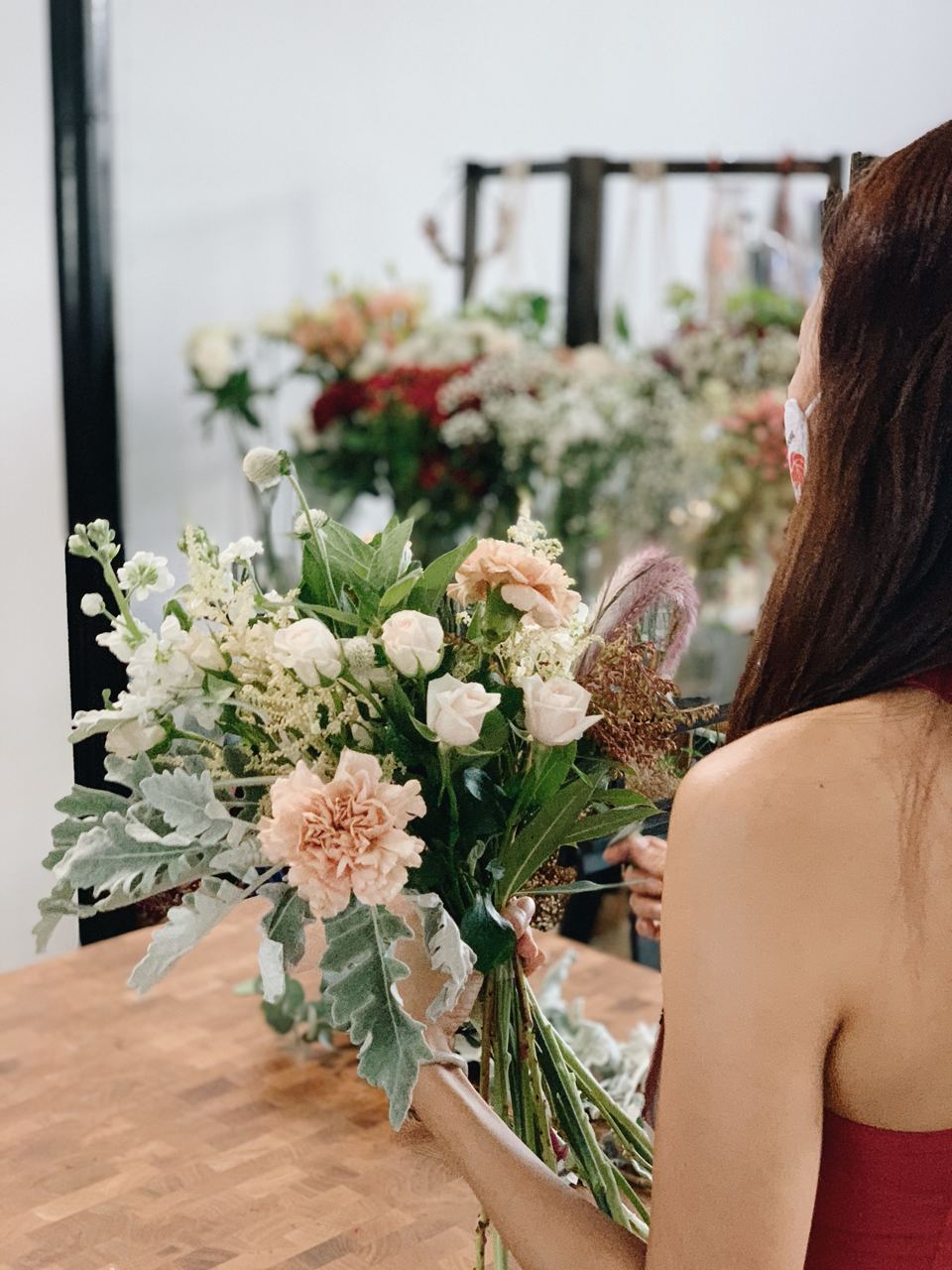 Colour Language in Bouquets: Crafting Emotion Through Floral Palettes