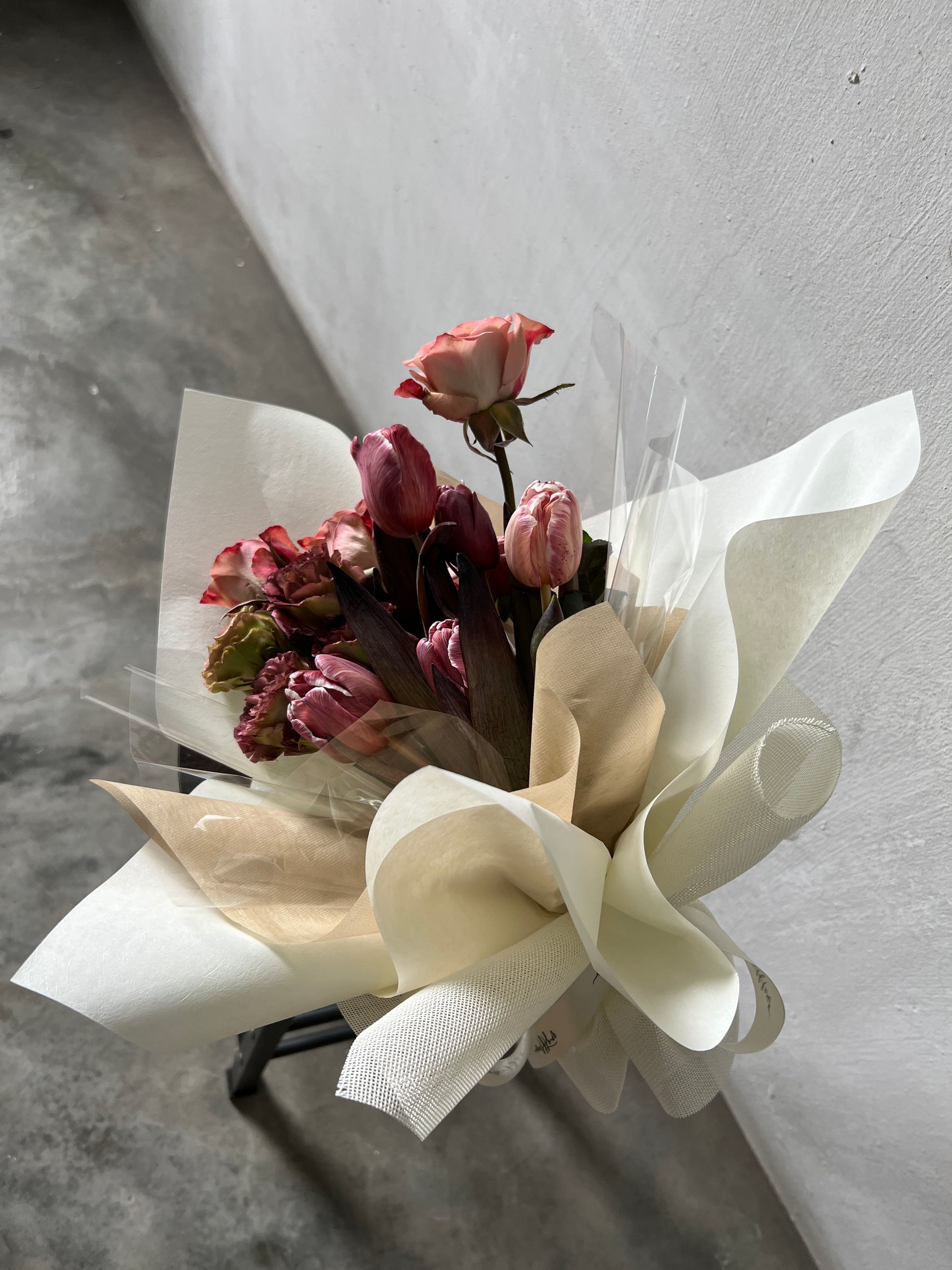 Custom Flower Bouquet | Bespoke Flower Bouquets | amytfleur