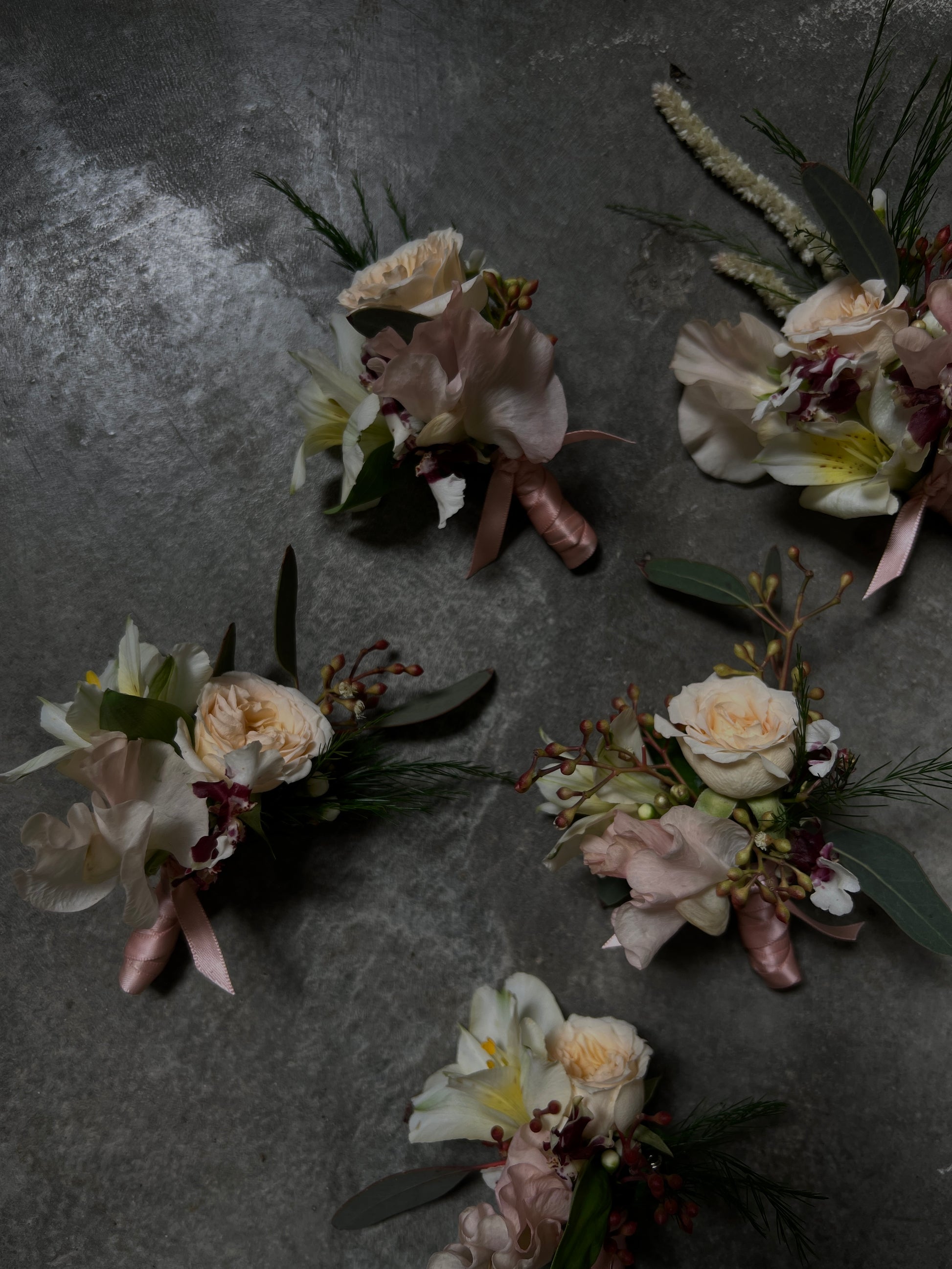 Boutonnière and Wrist Corsage Flower Class
